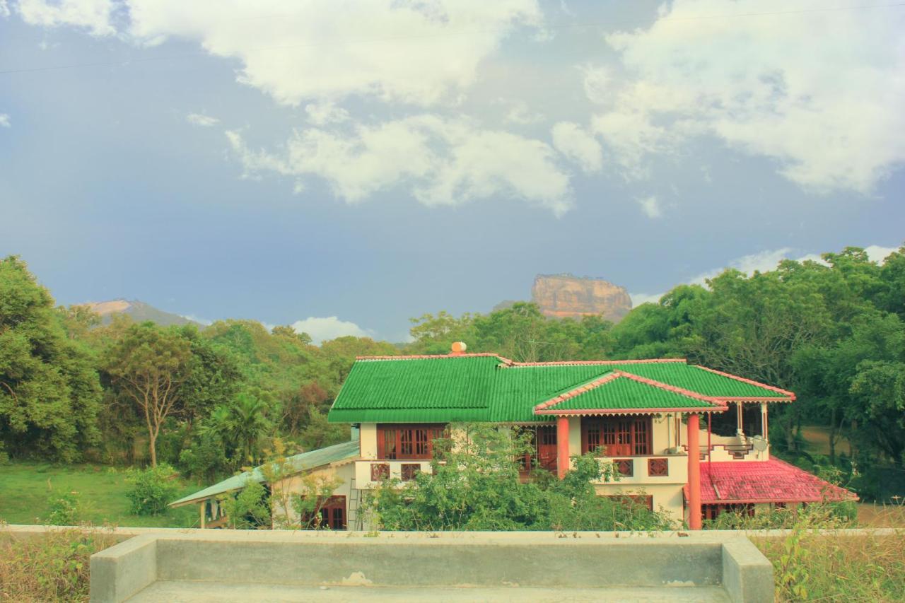 منزل للإقامة Sinhagiri